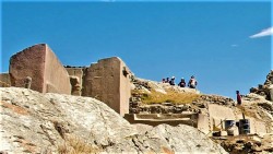 peru-ollantaytam - БОЧКИ ВОЗЛЕ ХС - ФР-1.jpg