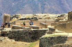 Ollanta,_Ollantaytambo,_Peru_-_Laslovarga_(33) - ФР-1.jpg