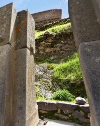 depositphotos_20081999-stock-photo-inca-ruins-of-ollanta - ФР-1.jpg